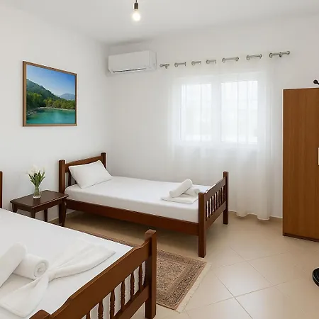Joel Seascape Apartament *