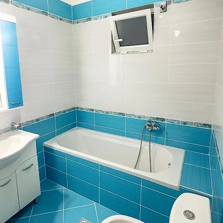 Joel Seascape Apartment Sarande